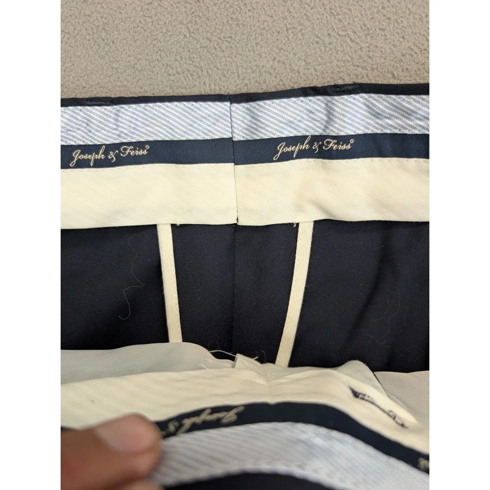 Joseph & Feiss Mens Size 52L 2 Piece Suit Navy Blue Solid Pleated Pants 48x30 - Picture 11 of 12